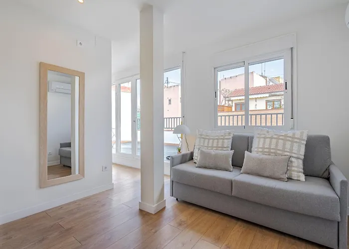 Madrid Sur Apartments By Olala Homes